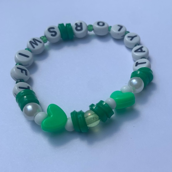 Taylor Swift Debut Album Bracelet size small - Picture 2 of 6